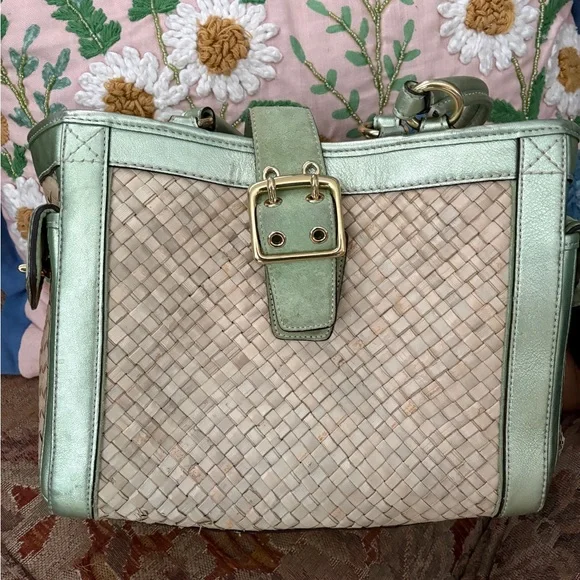 Coach Elegant Green and Tan Woven Women's Bag - Picture 1 of 10